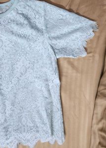 Top with a free purse