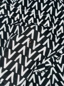 Chic Monochrome Printed Jumpsuit