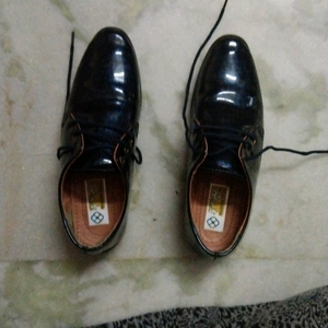 designer party wear shoes used 4-5 times