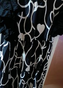 Flairy Black &amp; White A-line Dress With Pockets
