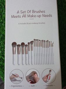 BS-MALL 360° Rotation ,Dustproof And Waterproof Professional Makeup Brushes