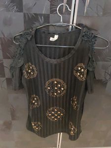 Cute Black Cold Shoulder Top
