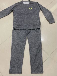 Under Armour Grey gymwear set