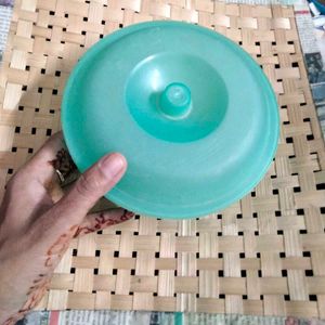Frosted Plastic Bowl With Lid