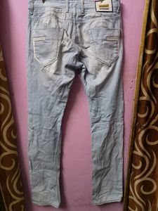 Light Wash Denim Jeans