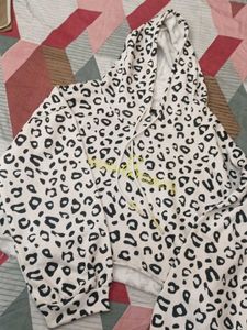 loose Crop top hoodie / sweatshirt