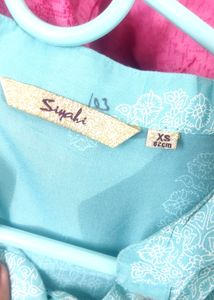 Beautiful Kurta + Free Gift