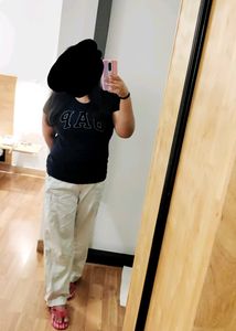 Gap Tshirt. Dark Black. Logo Embroidered. Half Sleeves