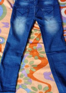 Compertable Blue Jeans