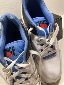 Nike Air Resolution Sneakers