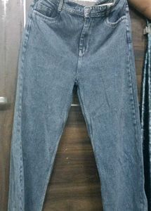 Grey Wide Leg Jeans🎀