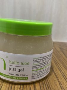 Plum Hello Aloe Gel