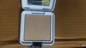 Compact Powder
