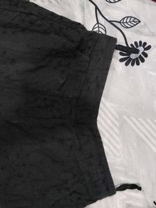 Cute Black Laser-Cut Pants 🖤
