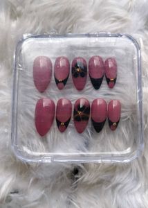 Press-On Nail Set