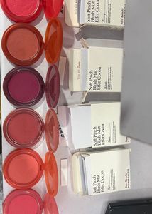 RARE BEAUTY SOFT PINCH BLUSH MAT