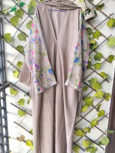 Floral Embroidered abaya
