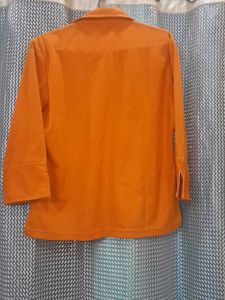 Color Tshirt With Folded Sleeves And Side Slit