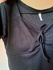 Black Ribbed Crop Top🖤🎀🔥