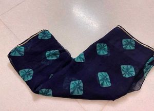 Geometric Print Navy Blue Saree With Blouse