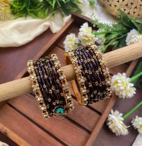 beautiful glass Bangle Set