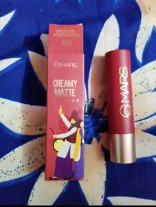 3 Lipsticks