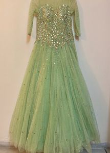 Customisable Indo western Gown By Amyra Odhni