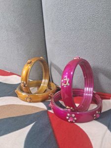 🌹Pink Bangles with Detailing🌹