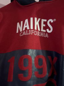 Naikes Hoodie