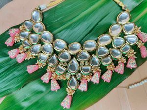 Pink Dibbi Kundan Necklace
