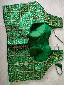 Green Embroidered Blouse 💚