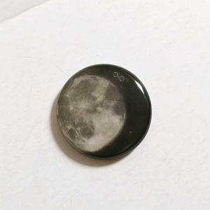 Aura Moon