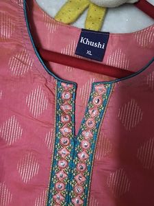 Pink Embellished Kurti