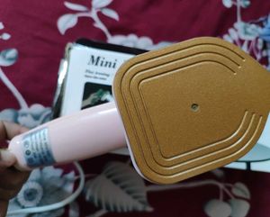 Mini Portable Iron