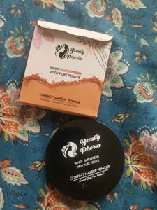 compact makeup powder .