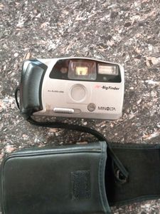 Minolta AF Big Finder Point &amp; Shoot Film Camera