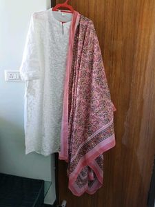 Embroidery Kurta Set With Kashmiri Dupatta