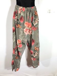 Green Printed Kurta Set (Women’s)