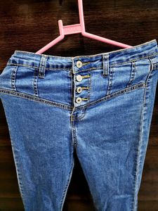 4 Button High Waist Jeans👖