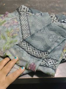 Floral Print Dupatta