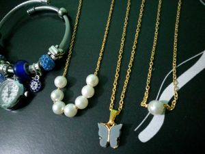 Necklace and Bracelet Set
