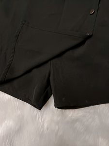 Solid Brand New Black Skort