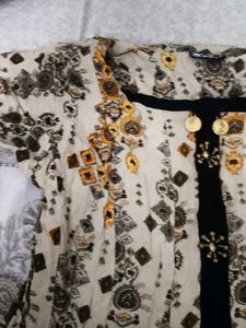 Patterned Dress with Black Accent