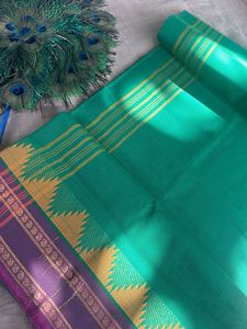 Elegant Green Handloom Saree with Purple &amp; Gold Bo