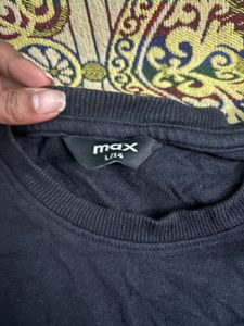 Graphic Print Long Sleeve Tee