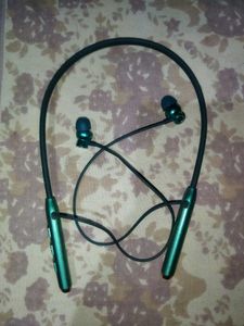 NECKBAND EARPHONE