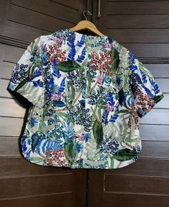 Women Green Floral Prints Cotton Mix Casual Top