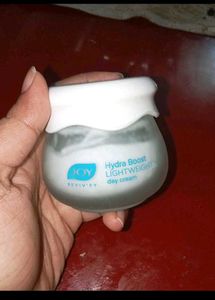 Combo ( Daycream+Lipbalm+Scrunchie)