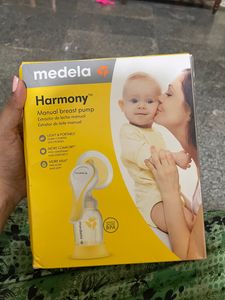 Medela Manual Breast  Pump