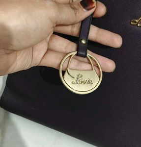 Lavie Handbag - Stylish &amp; Elegant